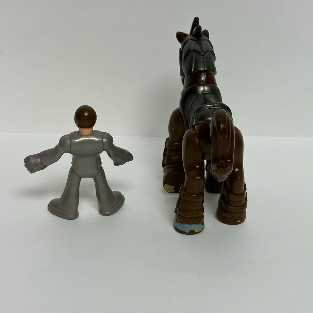 Imaginext SIR ANGUS Knight Armored Horse Figures Fisher Price 2011